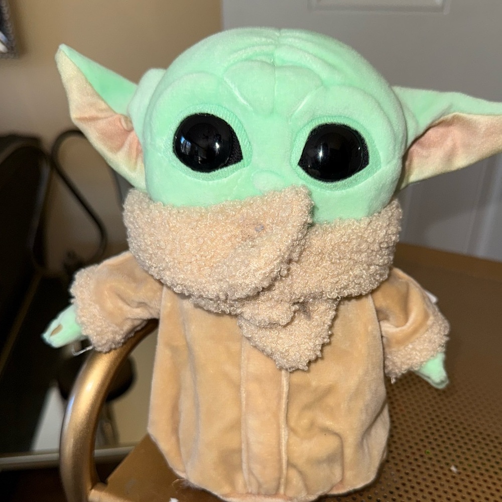 NWT Disney Grogu Plush Toy 9” high